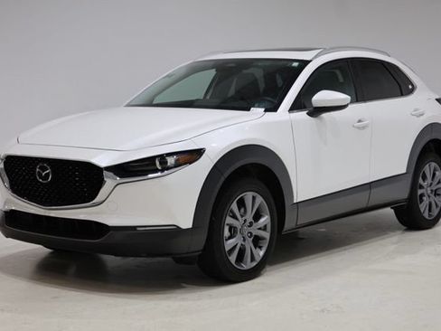 Used 2025 MAZDA CX-30 AWD 2.5 S w/ Preferred Package image 3