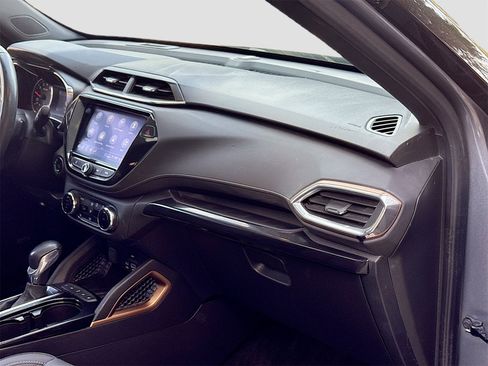 Used 2022 Chevrolet TrailBlazer ACTIV w/ Sun and Liftgate Package image 28