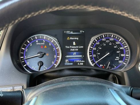 Used 2017 INFINITI Q60 3.0t w/ Premium Plus Package 3.0T image 21