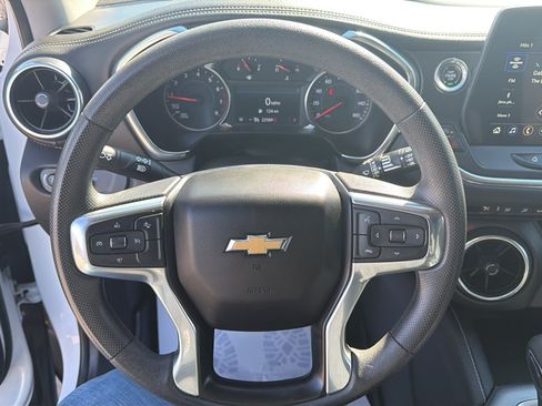Used 2023 Chevrolet Blazer LT w/ Driver Confidence Package AWD/4WD image 9