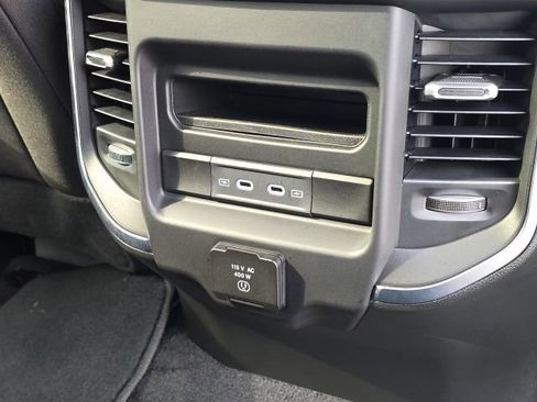 Used 2026 RAM 1500 Big Horn AWD/4WD image 20