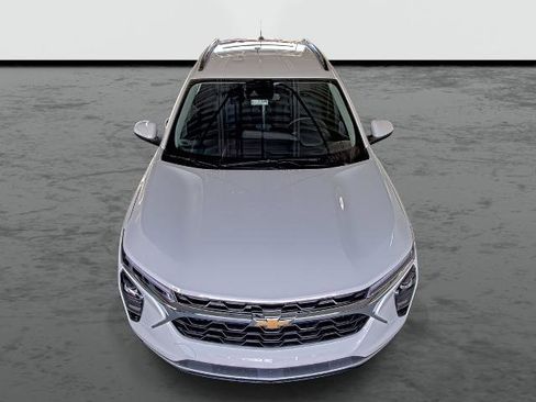 New 2026 Chevrolet Trax LT w/ LT Convenience Package image 6