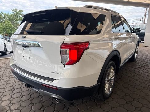 Used 2022 Ford Explorer Limited w/ Limited Technology Package AWD/4WD image 6