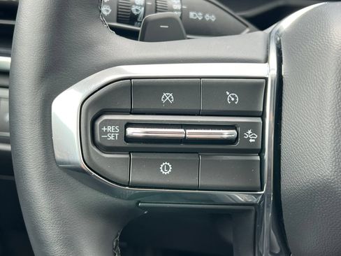 New 2026 GMC Acadia Elevation w/ Black Edition AWD/4WD image 21