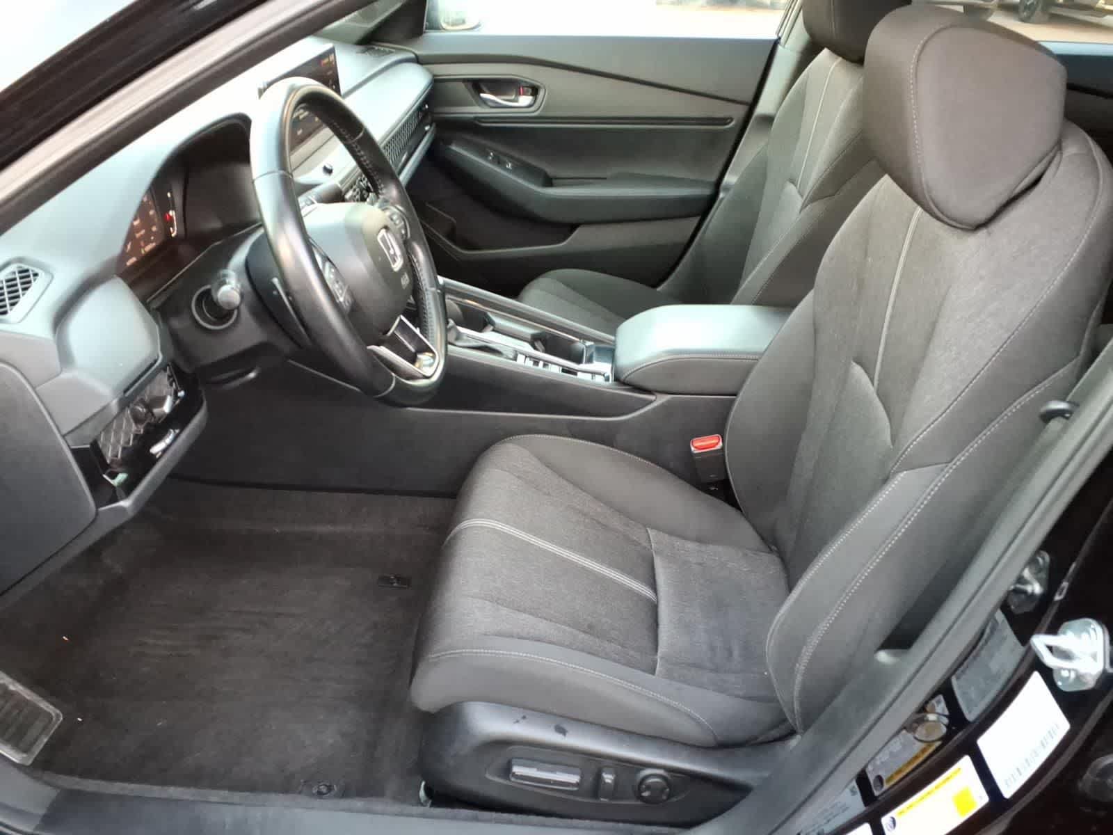 Used 2025 Honda Accord Sport image 14