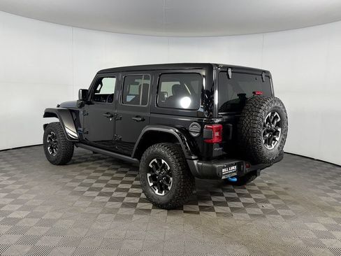 Used 2024 Jeep Wrangler Unlimited Rubicon 4xe AWD/4WD image 9