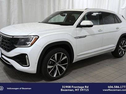 New 2026 Volkswagen Atlas Cross Sport SEL Premium R-Line