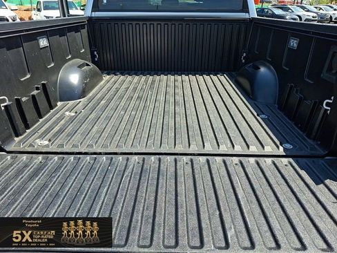 Used 2023 Toyota Tundra Limited AWD/4WD image 35