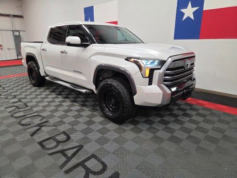Used 2022 Toyota Tundra Limited AWD/4WD image 24