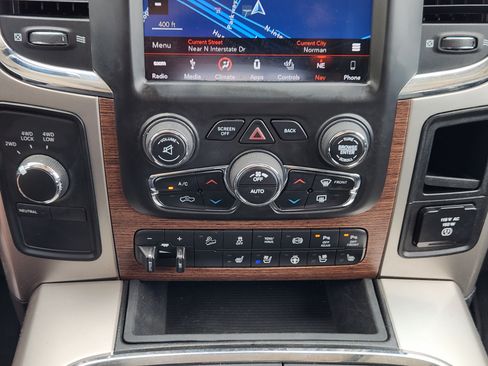 Used 2018 RAM 2500 Laramie w/ Off Road Package AWD/4WD image 21