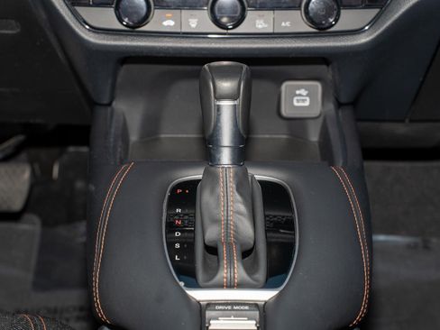 Certified 2024 Honda HR-V Sport image 23