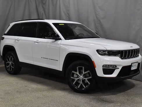 New 2025 Jeep Grand Cherokee Limited image 4