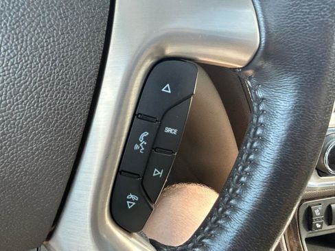 Used 2015 GMC Acadia Denali AWD/4WD image 21