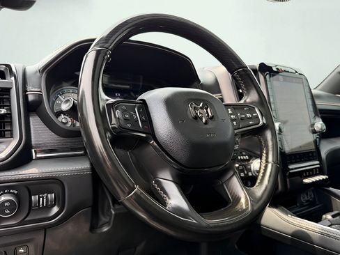 Used 2022 RAM 1500 Limited AWD/4WD image 45