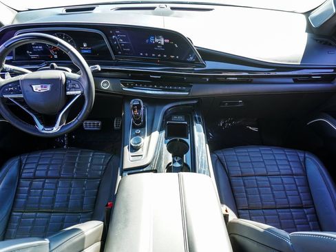 Used 2023 Cadillac Escalade V image 14