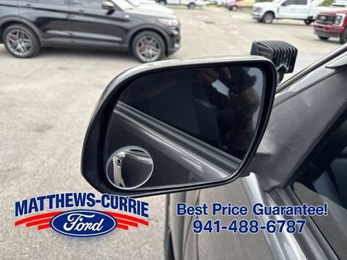 Used 2015 Toyota Tacoma PreRunner w/ SR5 Package RWD image 8