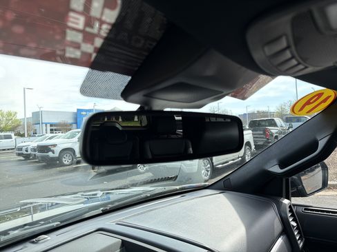 Used 2019 Ford Expedition Max XLT w/ Equipment Group 202A image 27