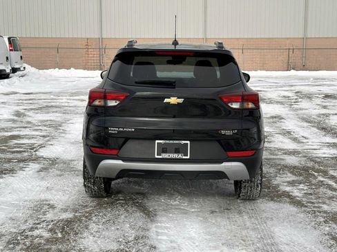 Used 2023 Chevrolet TrailBlazer LT image 4