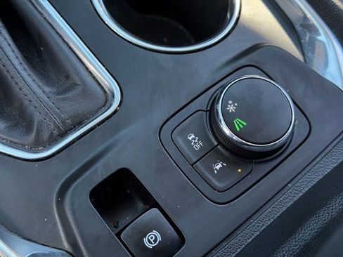 Used 2020 Chevrolet Traverse RS w/ LPO, Floor Liner Package image 22