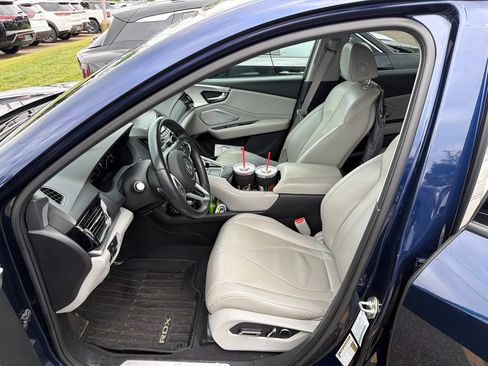 Used 2019 Acura RDX w/ Technology Package AWD/4WD image 3