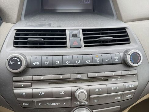 Used 2010 Honda Accord LX image 10