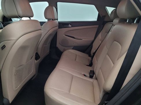 Used 2018 Hyundai Tucson SEL Plus AWD/4WD image 18