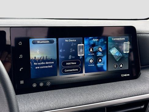 New 2026 Nissan Kicks SV image 9