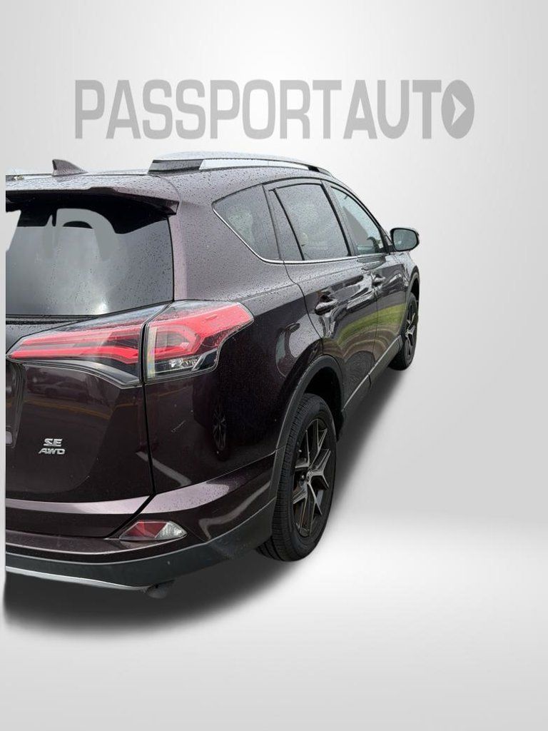 Used 2017 Toyota RAV4 SE w/ Power Extra Value Package AWD/4WD image 4