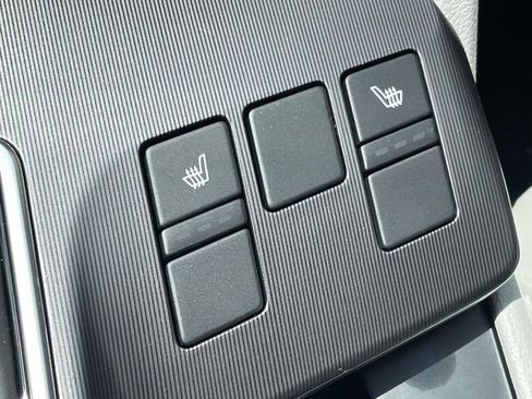 New 2026 Kia Sportage EX w/ EX Panorama Roof Package image 37