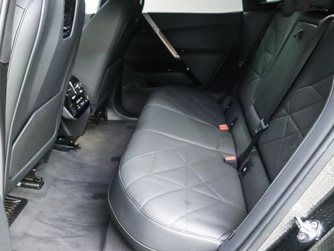 Used 2024 BMW iX xDrive50 AWD/4WD image 18