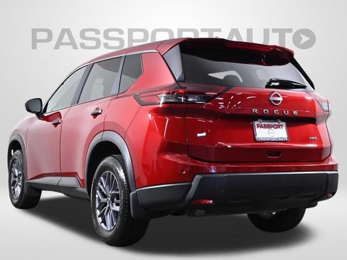 Certified 2026 Nissan Rogue S AWD/4WD image 5