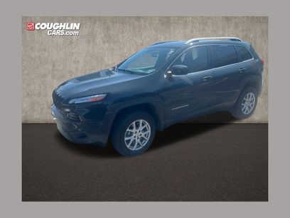 Used 2018 Jeep Cherokee Latitude Plus w/ Cold Weather Group