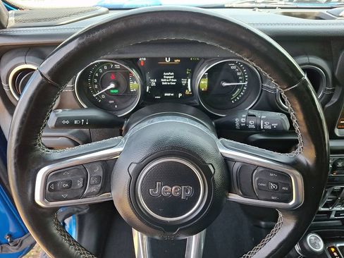 Certified 2023 Jeep Wrangler Unlimited Sahara w/ Cold Weather Group AWD/4WD image 19