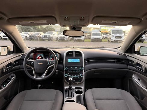Used 2014 Chevrolet Malibu LS FWD image 23