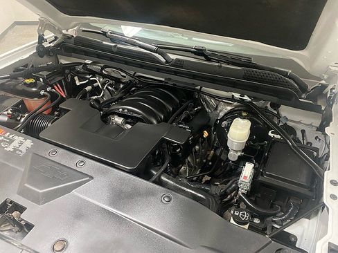 Used 2018 Chevrolet Silverado 1500 LT w/ All Star Edition image 16