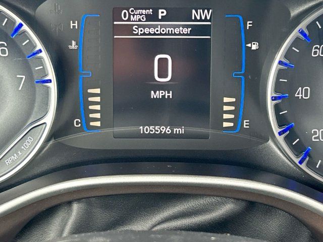 Used 2017 Chrysler Pacifica LX FWD image 39