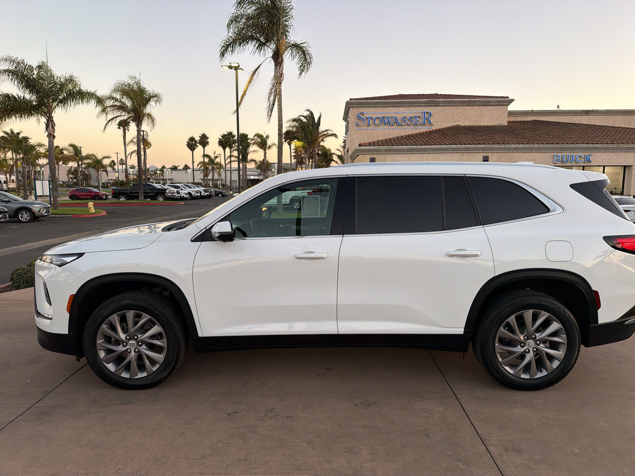 Used 2026 Buick Enclave Preferred FWD image 8