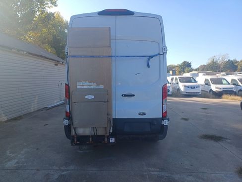 Used 2018 Ford Transit 250 148 High Roof image 6