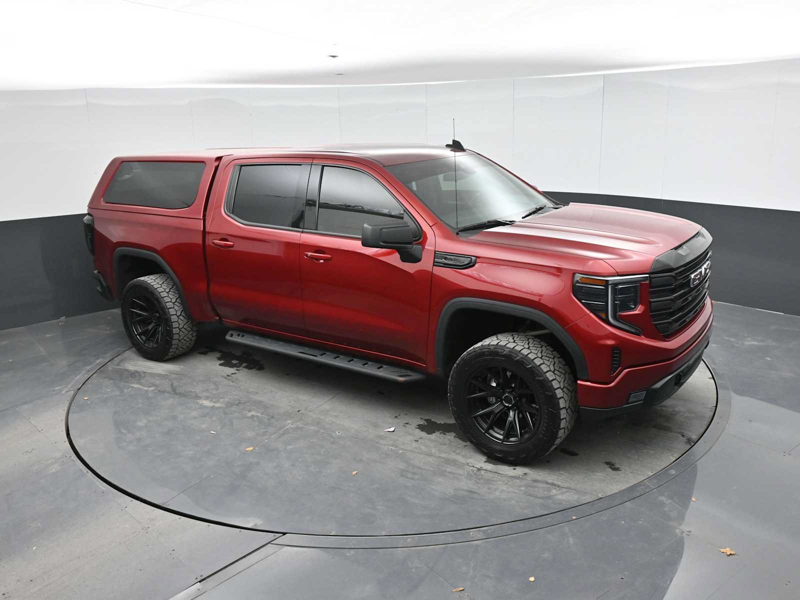 Used 2022 GMC Sierra 1500 Elevation w/ X31 Off-Road Package AWD/4WD image 18