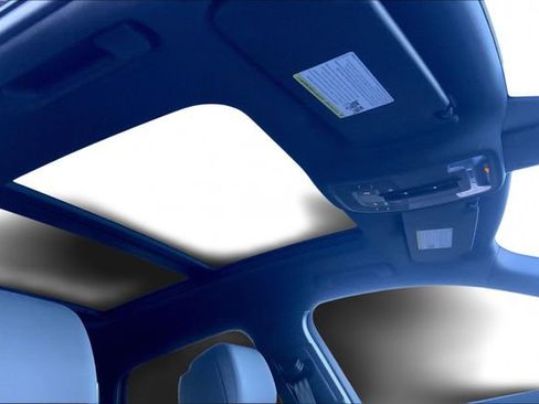 Certified 2025 Audi Q3 2.0T Premium w/ Convenience Package image 32