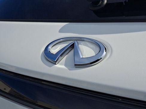 Certified 2025 INFINITI QX60 Sensory w/ Vision Package AWD/4WD image 32