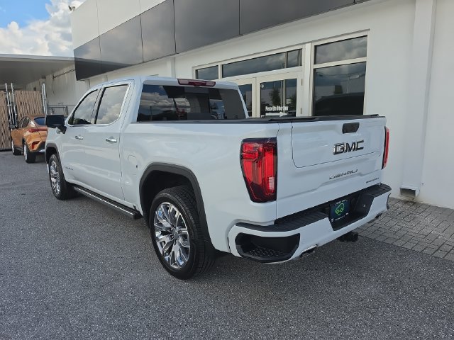 Certified 2026 GMC Sierra 1500 Denali w/ Denali Reserve Package AWD/4WD image 6