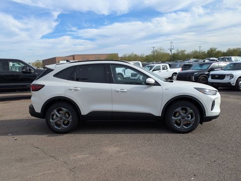 New 2026 Ford Escape ST-Line Select AWD/4WD image 38