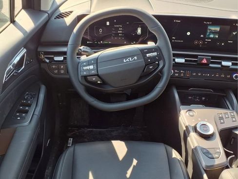 New 2026 Kia Sportage SX Prestige AWD/4WD image 4