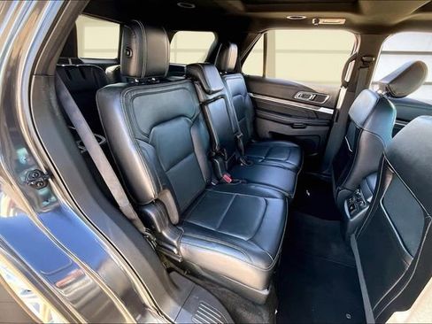 Used 2017 Ford Explorer Limited w/ Equipment Group 301A image 27