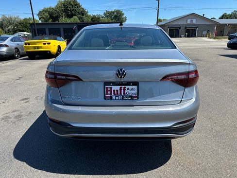 Used 2024 Volkswagen Jetta S image 4
