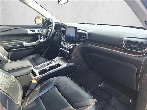 Used 2023 Ford Explorer Limited w/ Equipment Group 301A image 18
