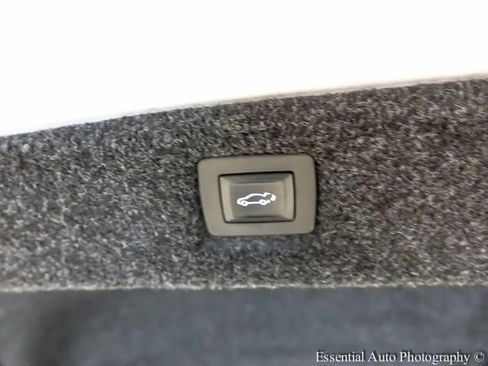 Used 2020 Cadillac CT6 V image 23