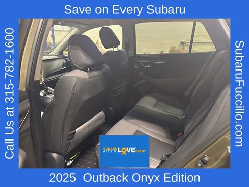 Used 2025 Subaru Outback Onyx Edition AWD/4WD image 30