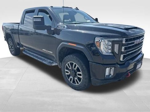 Used 2020 GMC Sierra 2500 AT4 w/ AT4 Premium Package AWD/4WD image 2